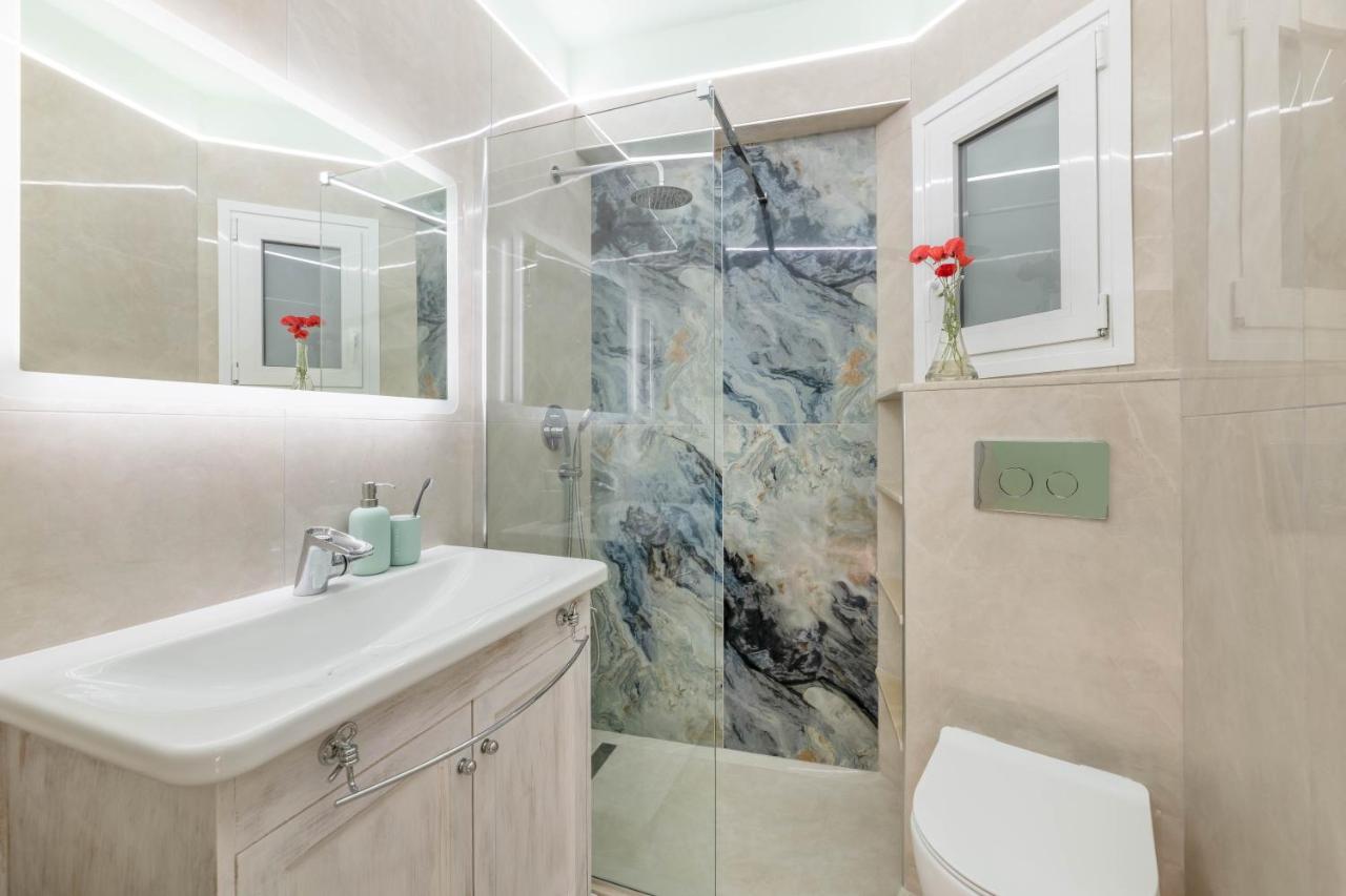 Lydia'S Luxury Apartment Loutraki  Ngoại thất bức ảnh